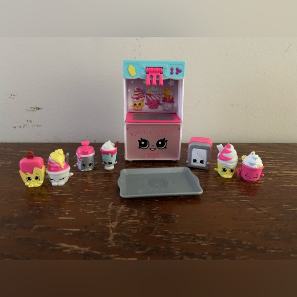 Shopkins Cool & Creamy Collection - Picture 1 of 5